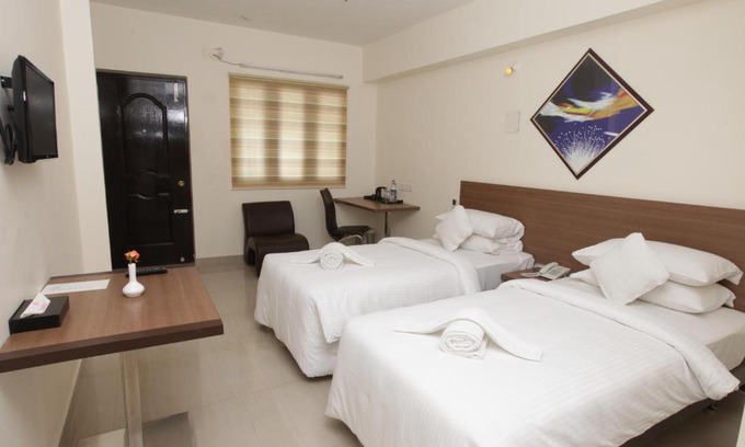 Tiruvannamalai Hotel | Aakash Inn