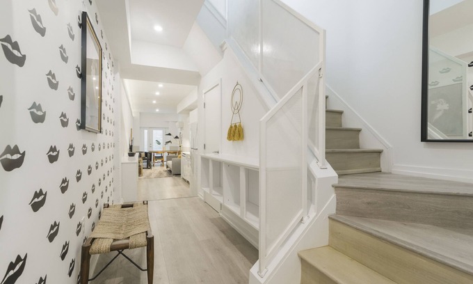 Chinatown Apartment | Abode Philadelphia - Center City Convention Center