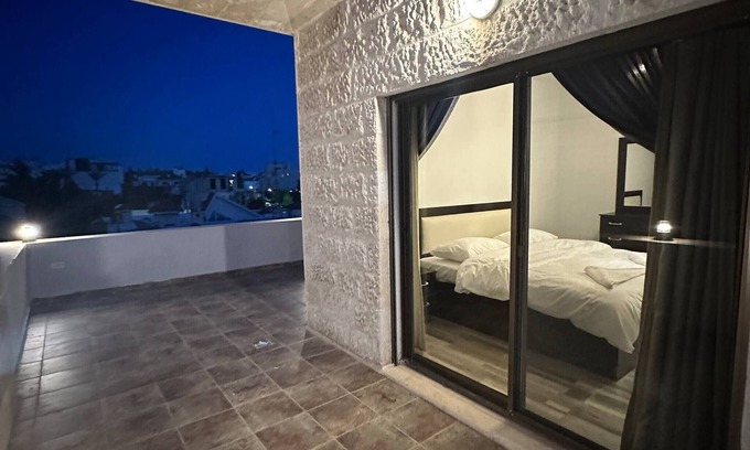 Amman Apartment | Aboun Rooftop 2bedroom Kh&sh