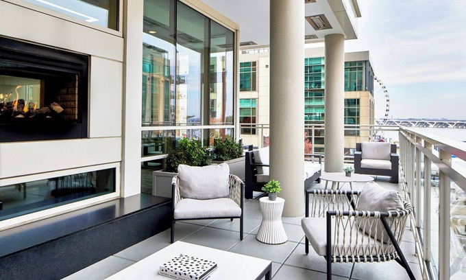 National Harbor Hotel | AC Hotel by Marriott National Harbor Washington, D.C. Area