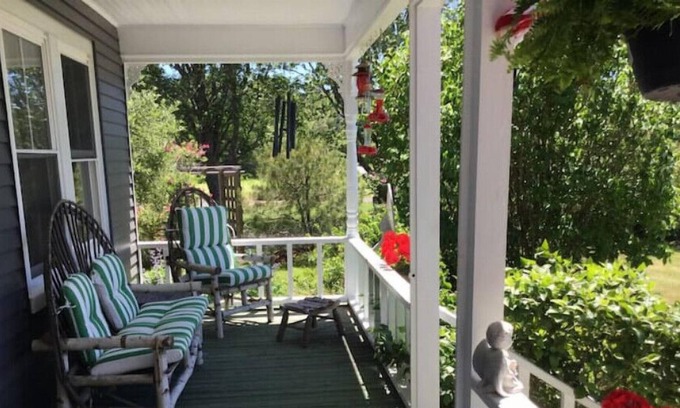 East Sullivan House | Acadia Lights Cottage