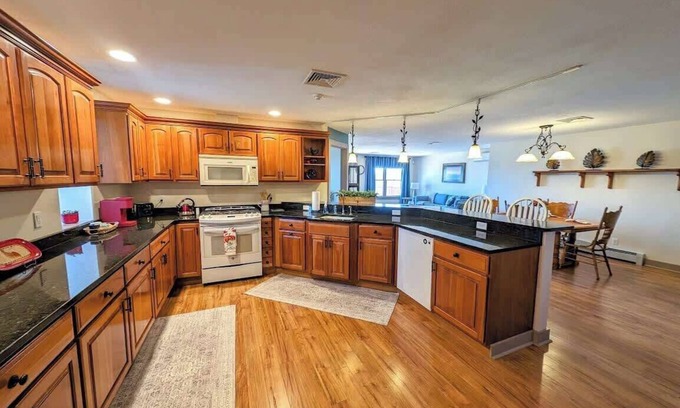 Trenton Apartment | Acadia Luxury Penthouse Suite