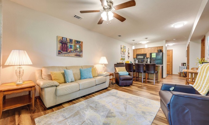 Notch Estates Condo | Accessible Branson Condo: Balcony + Lake Access!