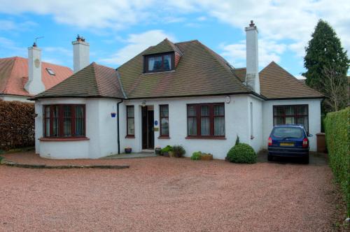 Longcroft House | Acer Lodge Guest House