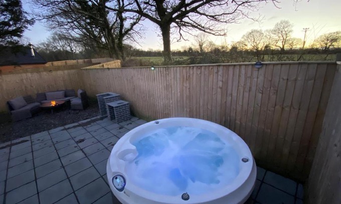 Tenby House | Acorn Cottage