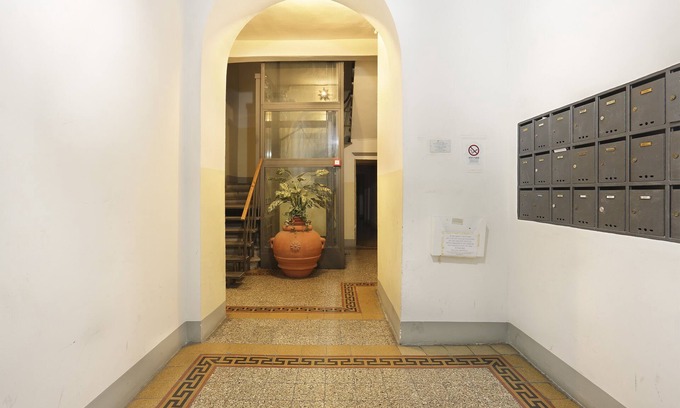 San Niccolo Apartment | Across The River