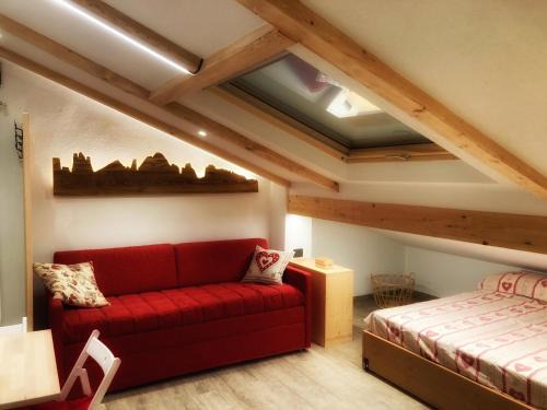 Alba Apartment | Ad Alba di Canazei una finestra sulla Marmolada