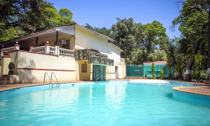 Matheran Hotel | Adamo The Village