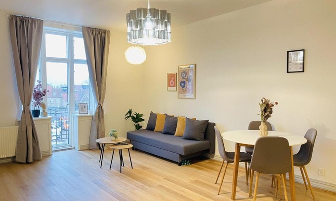 Hjørring Apartment | aday - The Swanky Suite