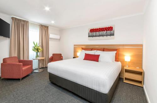 Kent Town Hotel | Adelaide Royal Coach