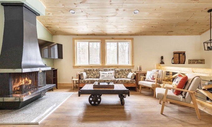 Chestertown Cabin | Adirondack Cabin -Skiing,Golfing,semi-private lake