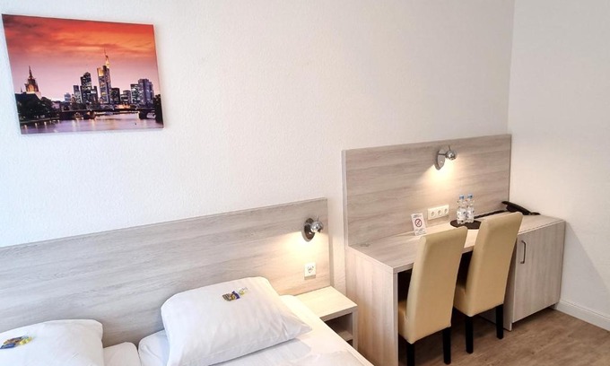 Bahnhofsviertel Hotel | Adler Hotel Frankfurt
