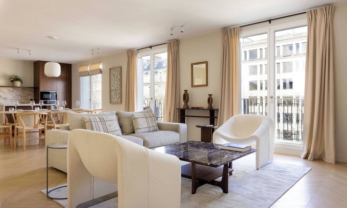 Chaillot Apartment | Admirable & spacious flat - Eiffel Tower