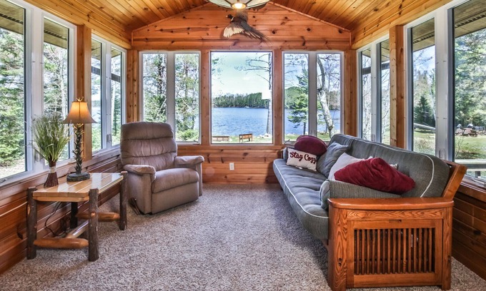 St Germain House | Adorable 3 bedroom home w/beautiful lake front views