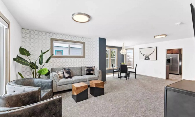 West Central House | Adorable 3 bedroom home close to downtown!