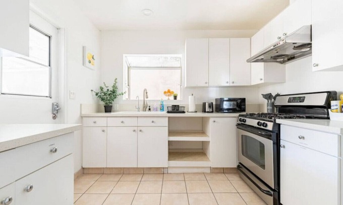 South San Gabriel House | Adorable Home Near LA