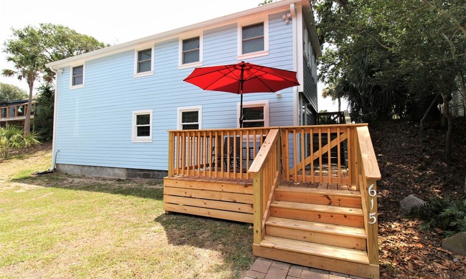 Folly Beach Condo | Adorable one bedroom~Folly Vista