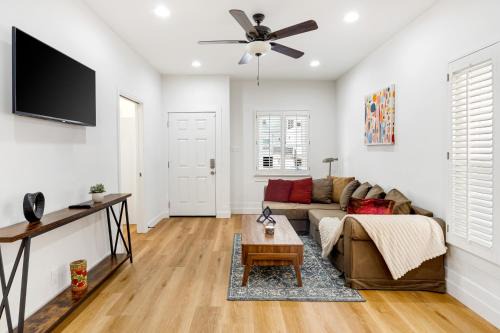 Pasadena House | Adorable Pasadena Bungalow