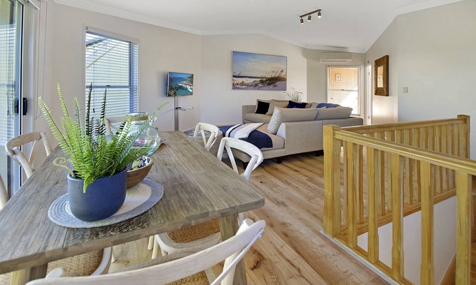 Sunrise Beach Apartment | Advance Place