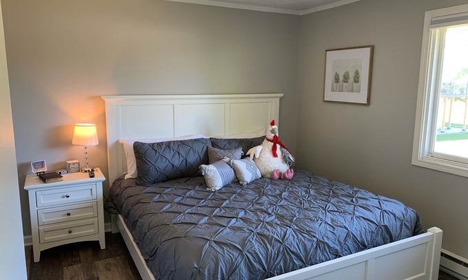 Holly Apartment | Adventure Acres- Suite A2