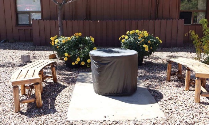 Pinetop Condo | Adventure + Comfort in the Pines 2BR Condo
