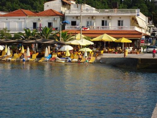 Agia Triada Hotel | Aegean Hotel