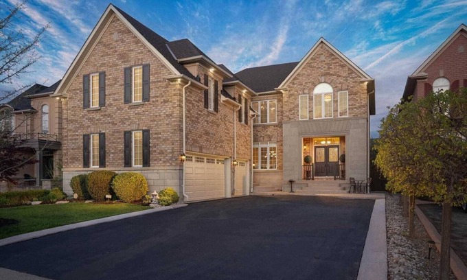 Brampton House | Affluent Guest House