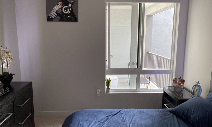 Brea Apartment | Affluent/Lavish TOP FLOOR SUITE IN DOWNTOWN BREA!