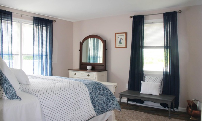 Cardiff Apartment | Affordable Family Fun. Lancaster County's Southern End Junction
