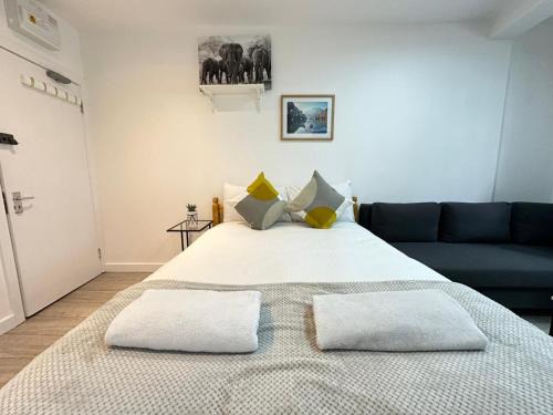 Kensal Green Apartment | Affordable Studio Apartment In London