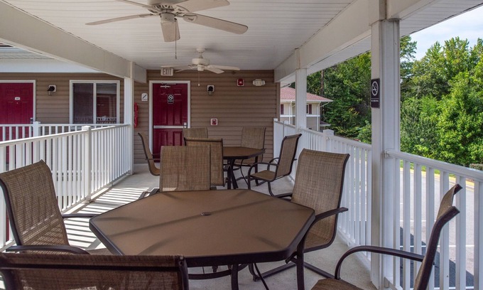 Stafford Apartment | Affordable Suites of America Quantico
