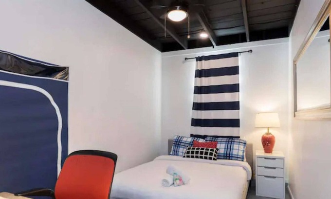 South San Francisco Apartment | Affordable Convenience bedroom 1 bath with small kitchenette Sitting in Downtown South San Francisco
