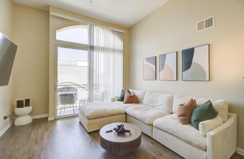 Marina del Rey Apartment | Agate Zen Retreat - Stylish 2BR Oasis in MDR