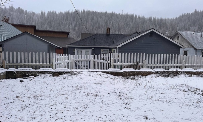 Kellogg House | Aged like fine wine - charming home close to Silver - your home away from home