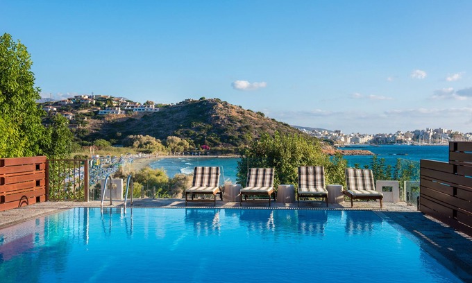 Almyros Villa | Agios Nikolaos Beach Villa/Direct Access to the Beach!