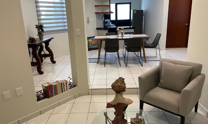 Las Gaviotas Apartment | Agradable y Centrico Depa en Gaviotas Zona Dorada