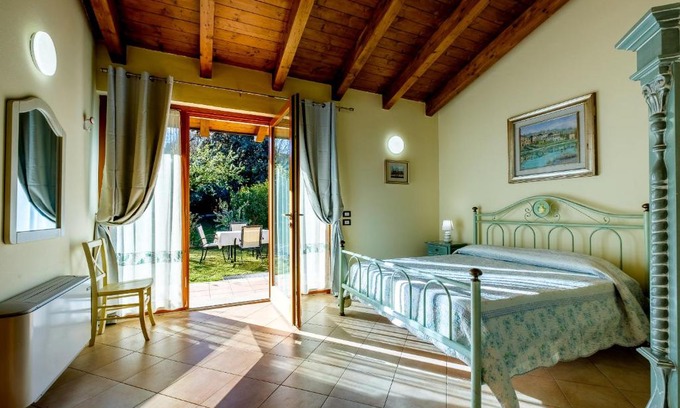 Sant'Ambrogio di Valpolicella Apartment | Agriturismo i Merli