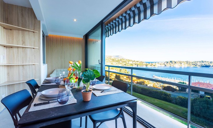 Villefranche-sur-Mer Apartment | Agrianthe Palmiers AP4380 By Riviera Holiday Homes