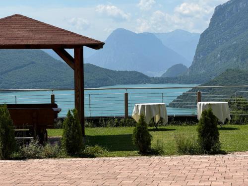 Molveno House | Agriturismo Ai Castioni