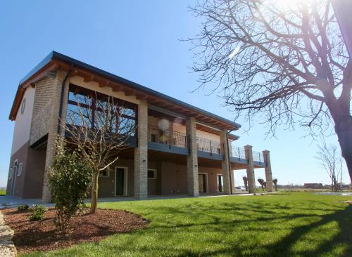 Latisana House | Agriturismo Casale ai Prati