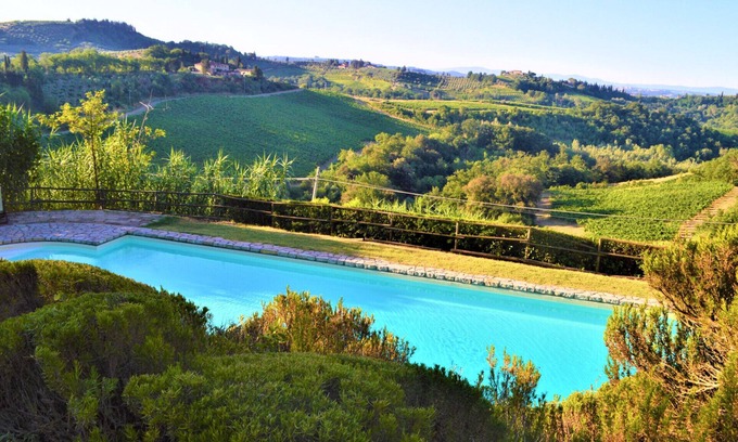 Certaldo Villa | Agriturismo Fattoria Bacio - Villa Bacio