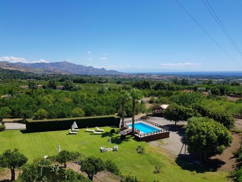 Mascali House | Agriturismo Le Case Di Civi