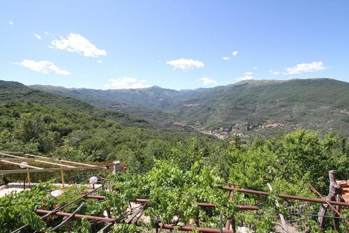 Lucinasco House | Agriturismo Nonni Devia