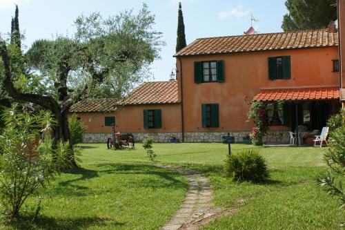Castagneto Carducci House | Agriturismo Sughericcio