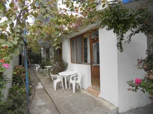 Akhtopol House | "Ahtopol"-rooms for rent-free parking 100 meters away