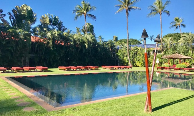 Historic Lahaina Front Street Apartment | Aina Nalu D-207