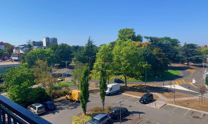 Colomiers Apartment | Air'baby - 1 à 6 Personnes - Colomiers Centre