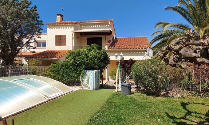 Saint-Genis Villa | Air-conditioned villa with garden in Saint-Génis-des-Fontaines
