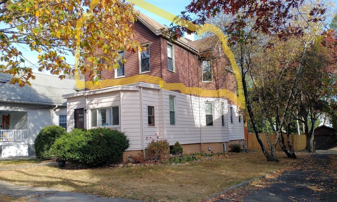 Ridgefield Park Apartment | Air Conditioned Nice 3 Bedroom Apartment in Duplex 30 Minutes to New York City