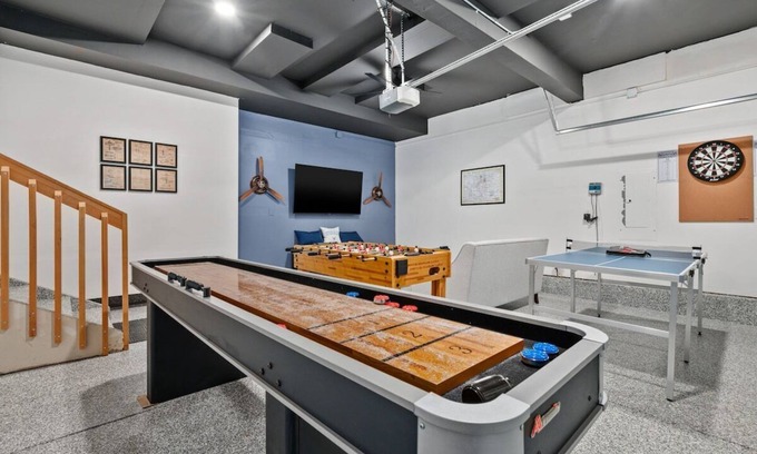 Colorado Springs House | Air Force Game Room - Families - Pikes Peak Views